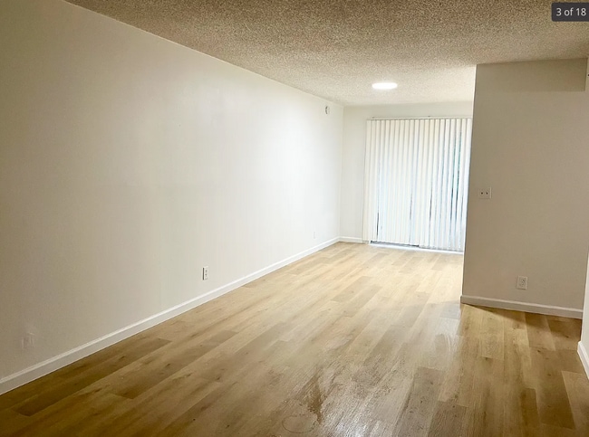 831 N Belvedere Ave, Unit 2 in Tucson, AZ - Foto de edificio - Building Photo