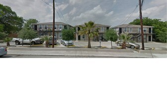 1317 Delgado St, Unit 303 in San Antonio, TX - Building Photo