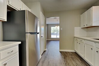 29122 Waltham St in Spring, TX - Building Photo - Building Photo