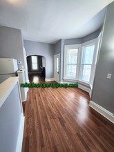1240 W Washington Blvd in Fort Wayne, IN - Foto de edificio - Building Photo
