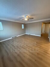 22847 Panama Ave in Warren, MI - Building Photo - Building Photo