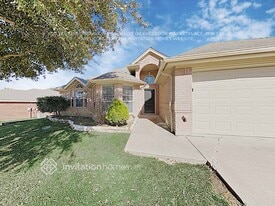 7907 Blue Duck Trail in Arlington, TX - Building Photo