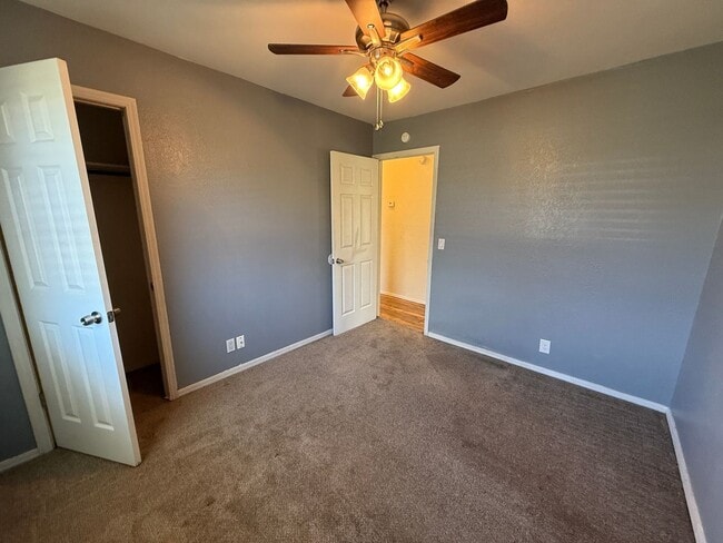 1660 S Redbud Pl in Broken Arrow, OK - Building Photo - Building Photo