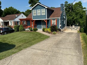 2908 Murray Cir in Nashville, TN - Building Photo - Building Photo