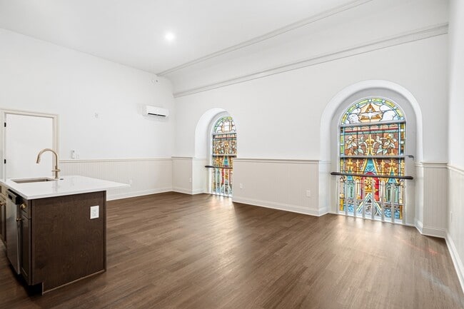 property at 401 Martin St