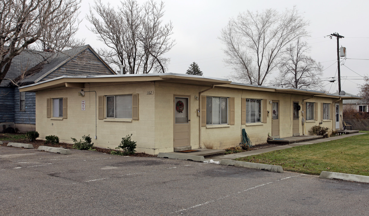 160-162 E 2700 S in Salt Lake City, UT - Building Photo