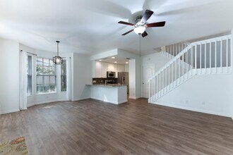 340 Jacaranda Dr in Jupiter, FL - Foto de edificio - Building Photo