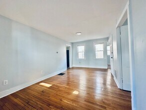 179 Bradley St in New Haven, CT - Building Photo - Building Photo