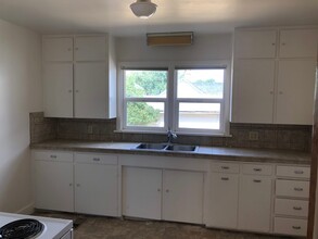 515 3rd St-Unit -515 3rd St in Rawlins, WY - Building Photo - Building Photo