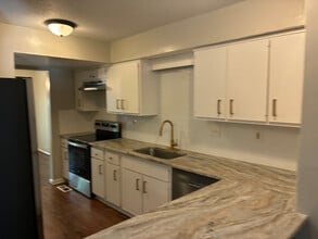 Room in Townhome on Terrace Trail in Decatur, GA - Building Photo - Building Photo