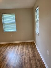 329 Deer Lake Dr, Unit 329 in Nashville, TN - Building Photo - Building Photo