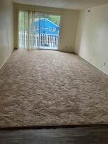 Shelli Apartments in Seattle, WA - Building Photo