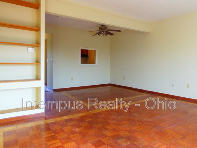 2011 Baldwin Rd in Reynoldsburg, OH - Building Photo - Building Photo