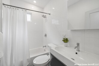 338 Hurley St, Unit 3 in Cambridge, MA - Building Photo - Building Photo