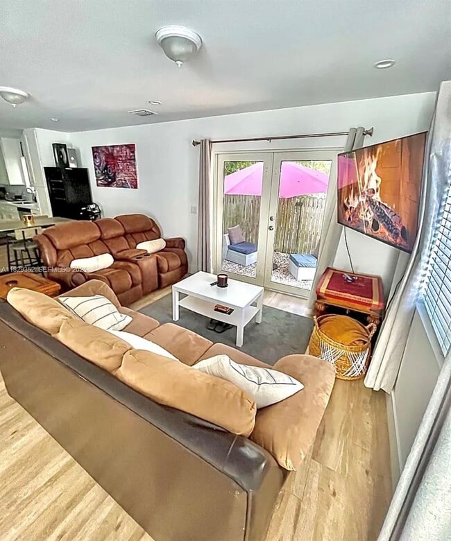 property at 104 Poinciana Dr