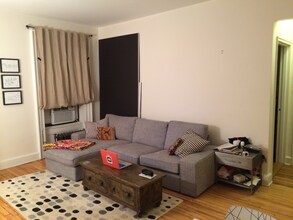 161 E 61st St in New York, NY - Building Photo - Building Photo