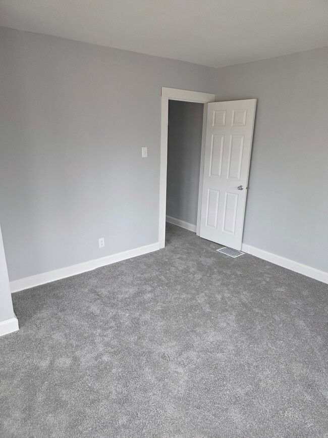 29 S Gladstone Ave in Indianapolis, IN - Building Photo - Building Photo