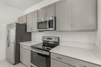 1267 Preston Ests Cir in Vero Beach, FL - Building Photo - Building Photo