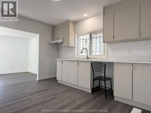 property at 941 Cataraqui St