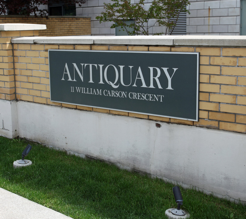 Antiquary in Toronto, ON - Building Photo