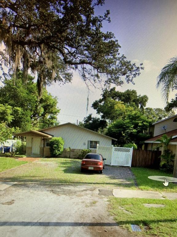 property at 1186 Sedeeva St