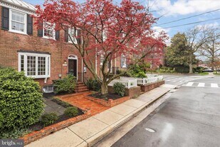 414 Jefferson St in Alexandria, VA - Building Photo