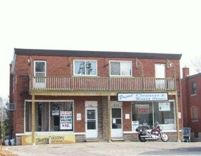228-236 Margaret Av in Kitchener, ON - Building Photo - Building Photo