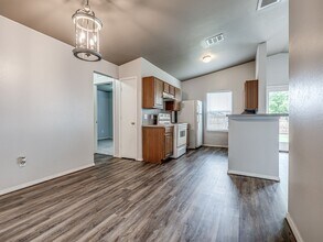 2712 NW 187th Terrace in Edmond, OK - Building Photo - Building Photo