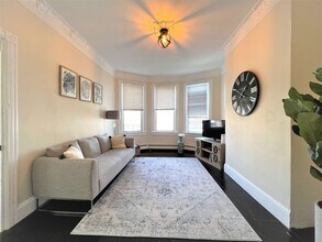109 Oak St in Weehawken, NJ - Building Photo - Building Photo