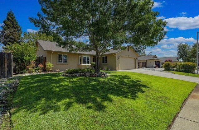 4469 Rose Terrace Dr in Redding, CA - Building Photo - Building Photo