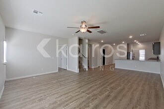 920 NW 4th St in Newcastle, OK - Foto de edificio - Building Photo