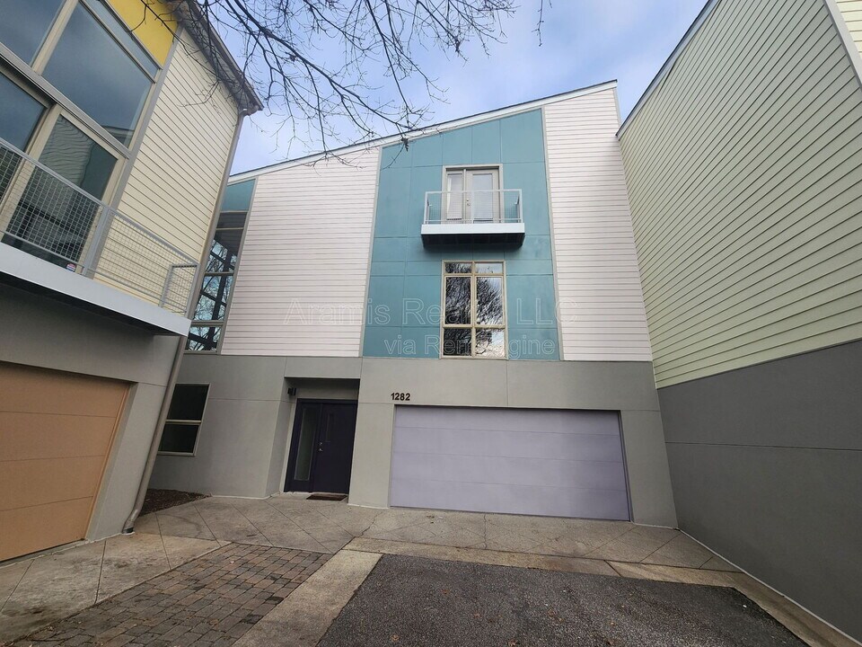 1282 MacKintosh pknw in Atlanta, GA - Building Photo