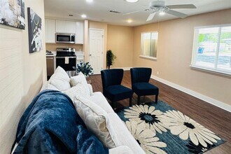 2701 Little Valley Cove in Austin, TX - Building Photo - Building Photo