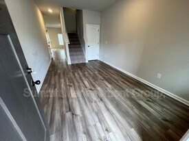 130 Skipjack Ct in Covington, GA - Building Photo