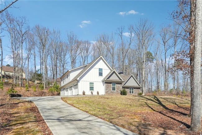 40 Oak Forest Dr in Oxford, GA - Building Photo - Building Photo