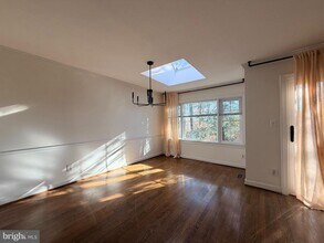 6353 Brampton Ct in Alexandria, VA - Building Photo - Building Photo