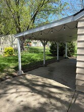1139 Oregon St in Waterloo, IA - Building Photo - Building Photo