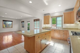 599 Ginkgo Terrace in Fremont, CA - Building Photo - Building Photo