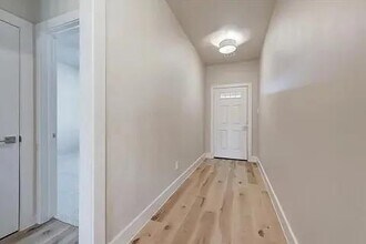 102 Hackberry Ln in Roanoke, TX - Building Photo - Building Photo