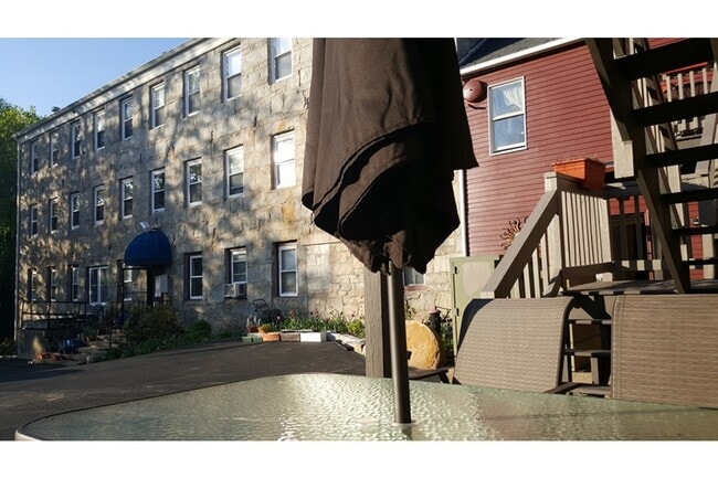 3 Cook St in Douglas, MA - Building Photo - Building Photo