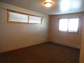 1409 Thaxton Ct in Laramie, WY - Building Photo - Building Photo
