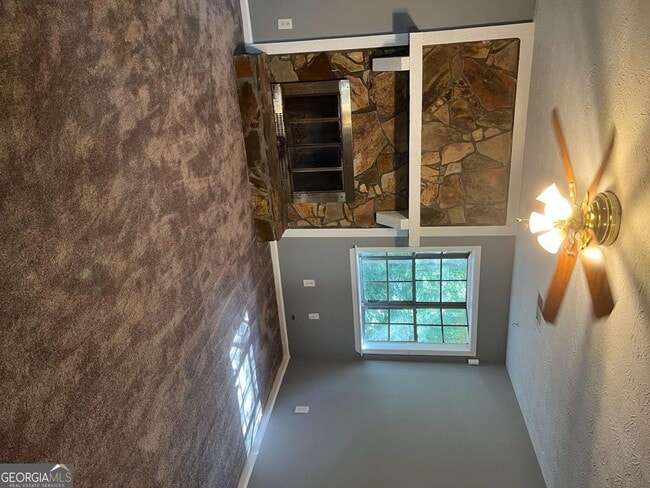 9403 Forest Knoll Dr in Jonesboro, GA - Building Photo - Building Photo