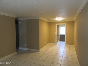 1412 New York Ave-Unit -#A in Lynn Haven, FL - Building Photo - Building Photo