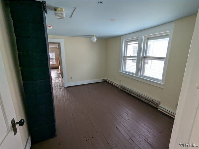 107 Hawley St in Buffalo, NY - Building Photo - Building Photo