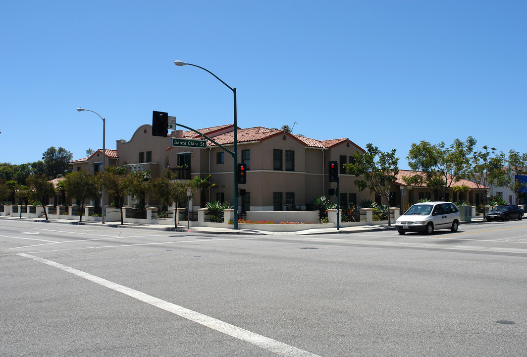 123 S Ventura Ave in Ventura, CA - Building Photo