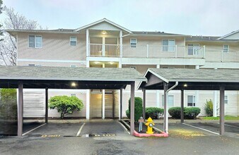 Hunter Place in Marysville, WA - Building Photo - Interior Photo