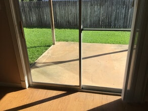 2913 Whisper Oaks Ln in Georgetown, TX - Building Photo - Building Photo