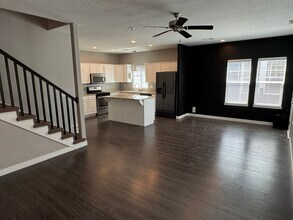 8261 150 E in Sandy, UT - Building Photo - Building Photo