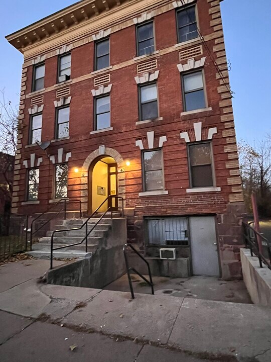 38-40-40 Sanford St in Hartford, CT - Building Photo
