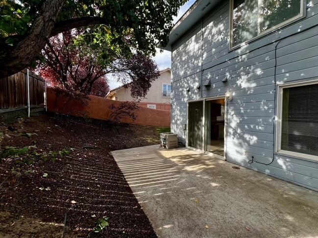 property at 3614 Fairbanks Ave